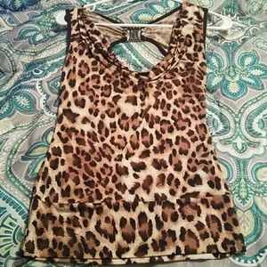 Leopard print scoop neck top